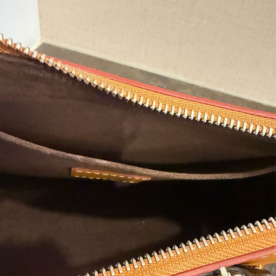 Louis Vuitton(LV) Marelle Epi 紋理皮革手提斜背包-10