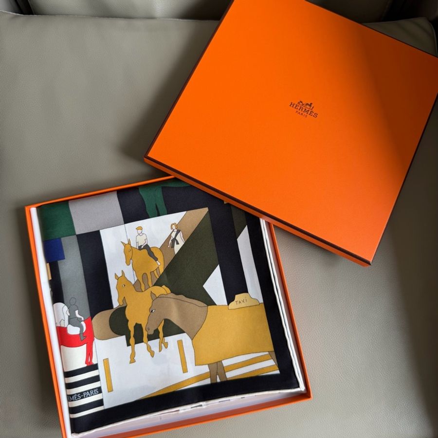 📤 全新 現貨 🧡 Hermes Scarf 90 絲巾 方巾 圍巾🧣Mon Cheval et Moi 我與我的馬-2