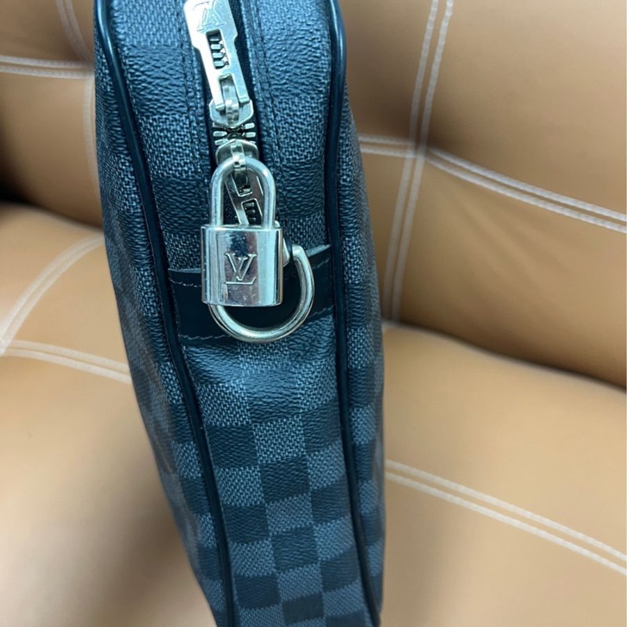 Lv 路易威登/公文包無肩帶-1