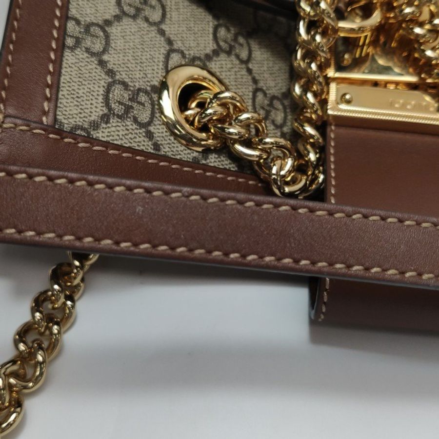Gucci Padlock中型牛皮GG老花鎖扣單肩包-11