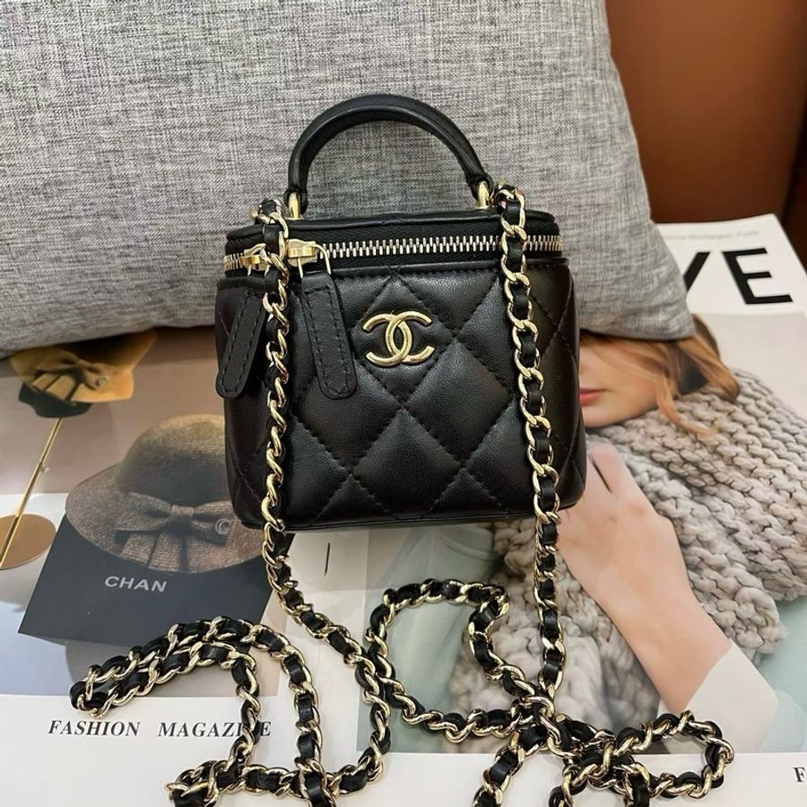 Chanel香奈兒 黑金化妝小盒子包手提包斜挎包-1