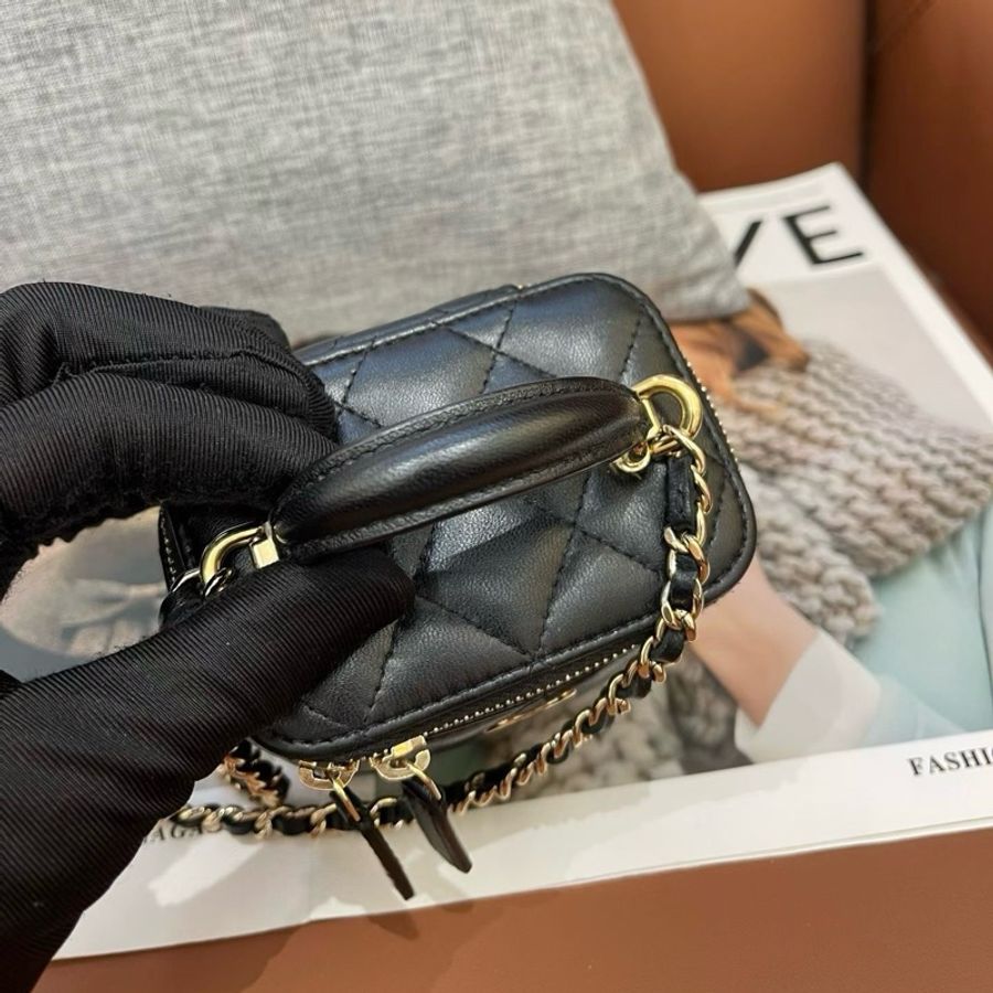 Chanel香奈兒 黑金化妝小盒子包手提包斜挎包-5