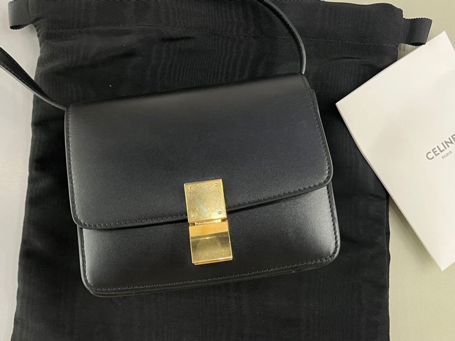 Celine賽琳黑金豆腐包box迷你號mini-2
