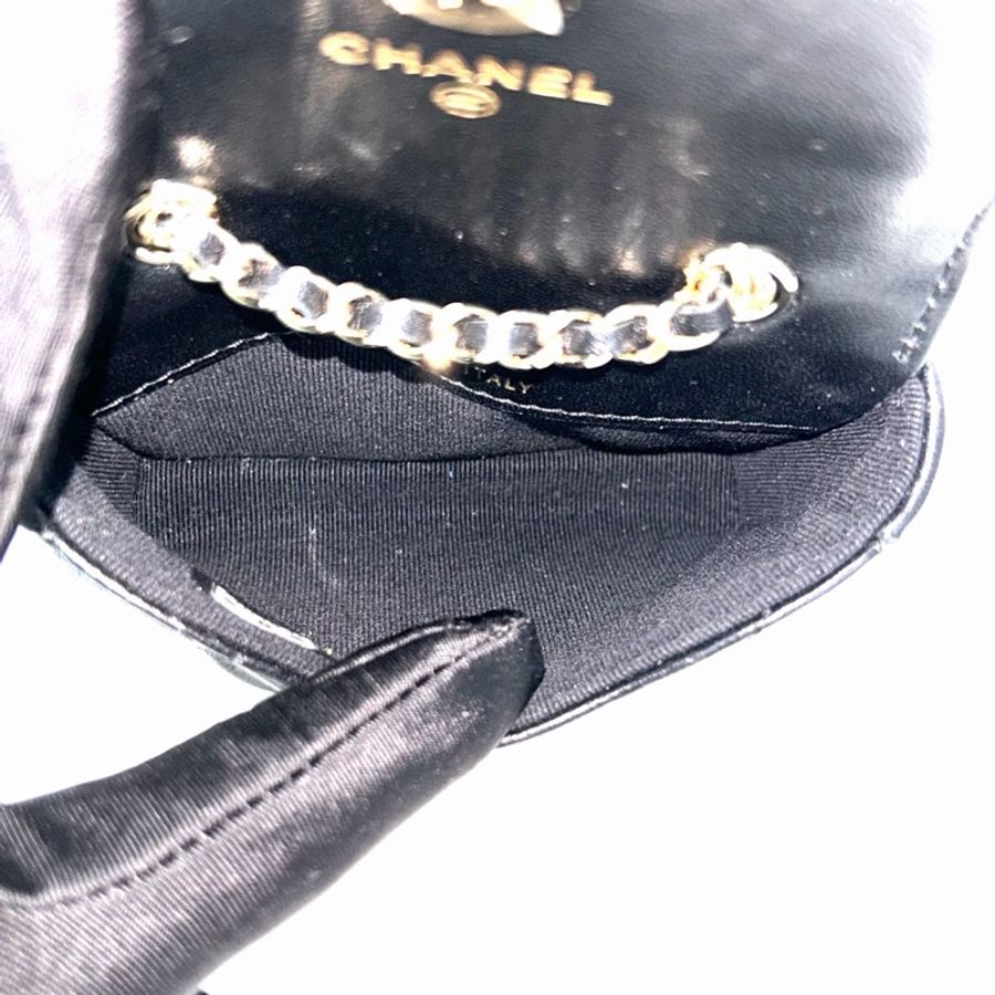 【威選精品】🖤 CHANEL 黑色琺瑯雙C小腰包|迷你精品新寵-11