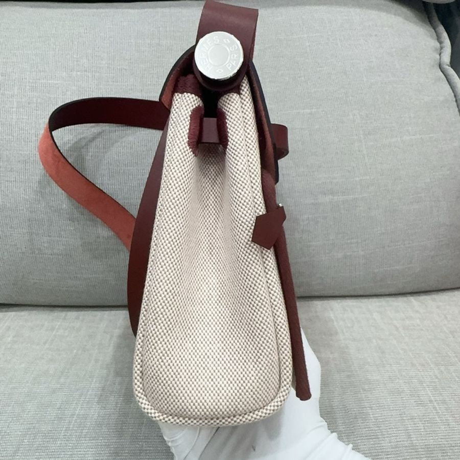 JK國際二手精品✨ 98新 Hermes mini herbag 最新G刻-2