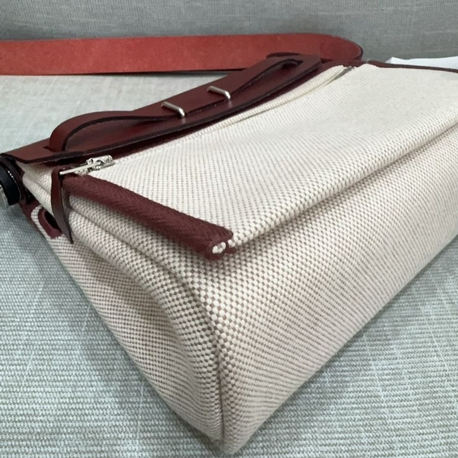 JK國際二手精品✨ 98新 Hermes mini herbag 最新G刻-5