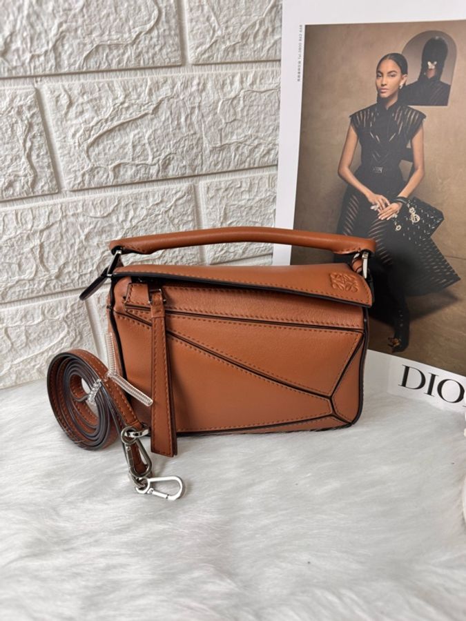 LOEWE Puzzle Mini棕色-0