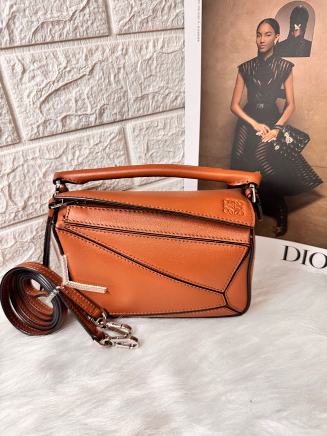 LOEWE Puzzle Mini棕色-19