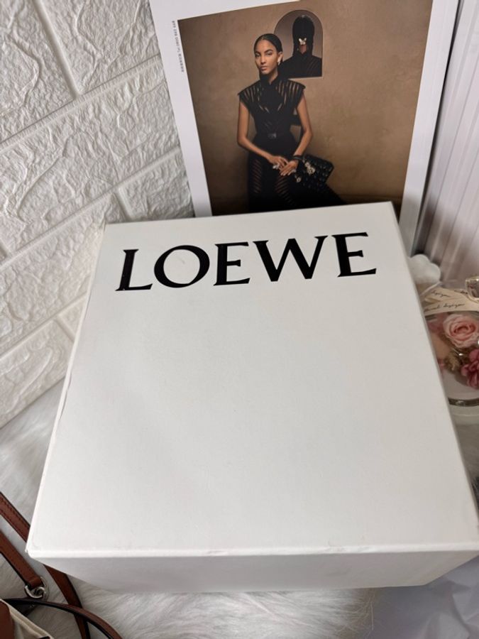 LOEWE Puzzle Mini棕色-21