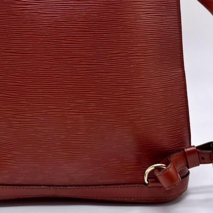 🌷LouisVuitton EPI水波紋後背包|經典花紋✦fufu style 精品✦ 氣質款|後背包-12
