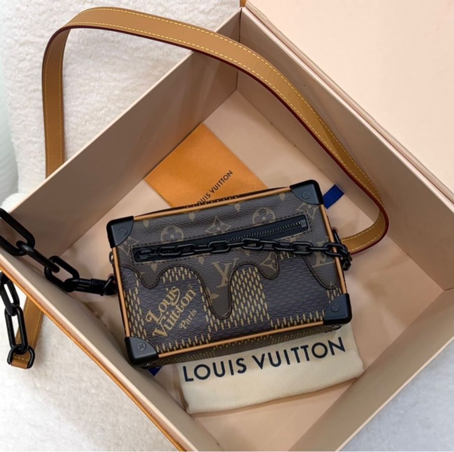 LV 路易威登 原花 Monogram NIGO Mini Soft Trunk 方包 斜背包 聯名包 N60394-5