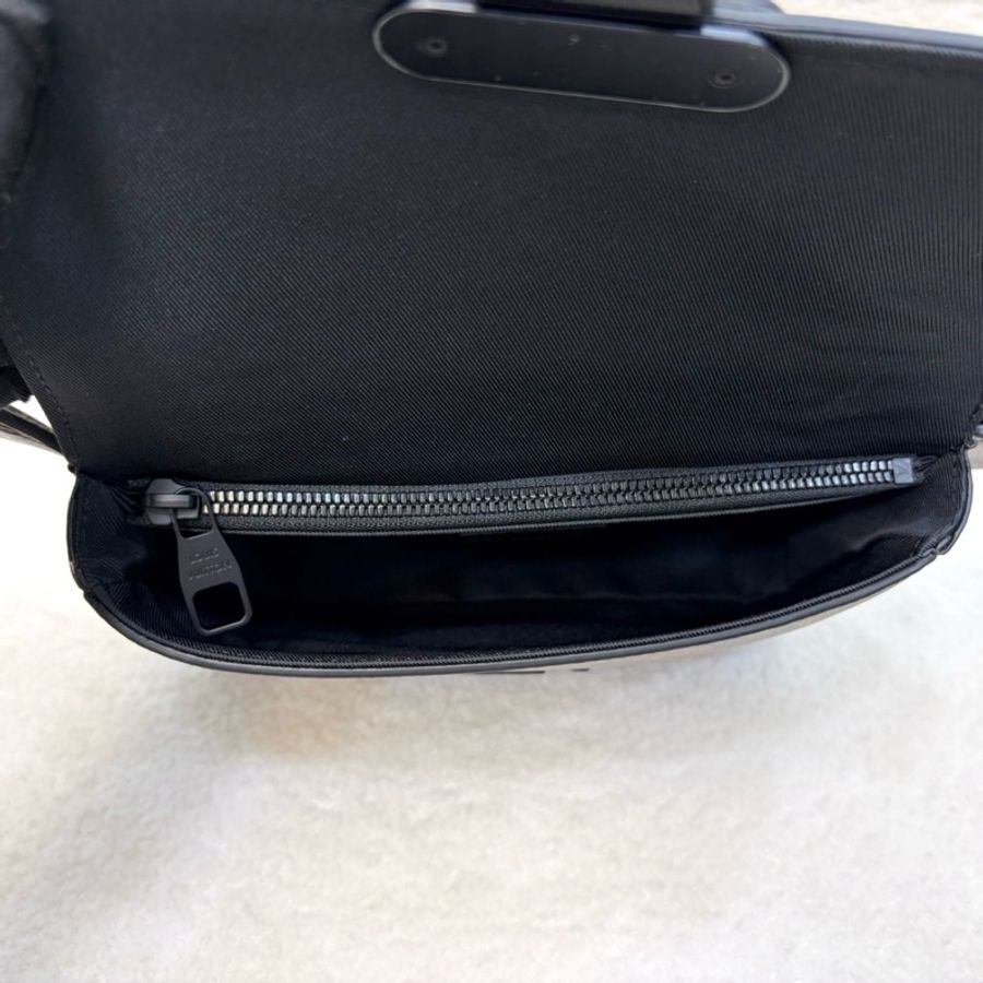 LV 路易威登 原花 Monogram Macassar 黑色 牛皮 S Lock Sling 手提包 胸包 斜背包 M45807-14