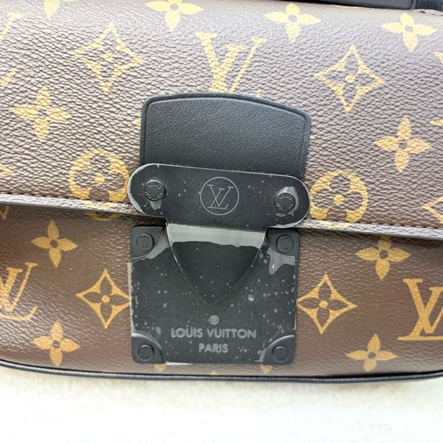 LV 路易威登 原花 Monogram Macassar 黑色 牛皮 S Lock Sling 手提包 胸包 斜背包 M45807-22