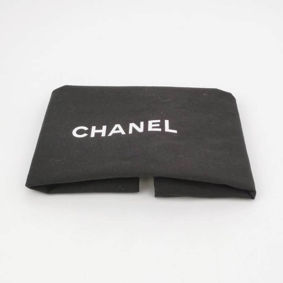 Chanel 19Bag小號羊皮純色菱格絎縫穿皮雙C扣斜背包單肩包-9