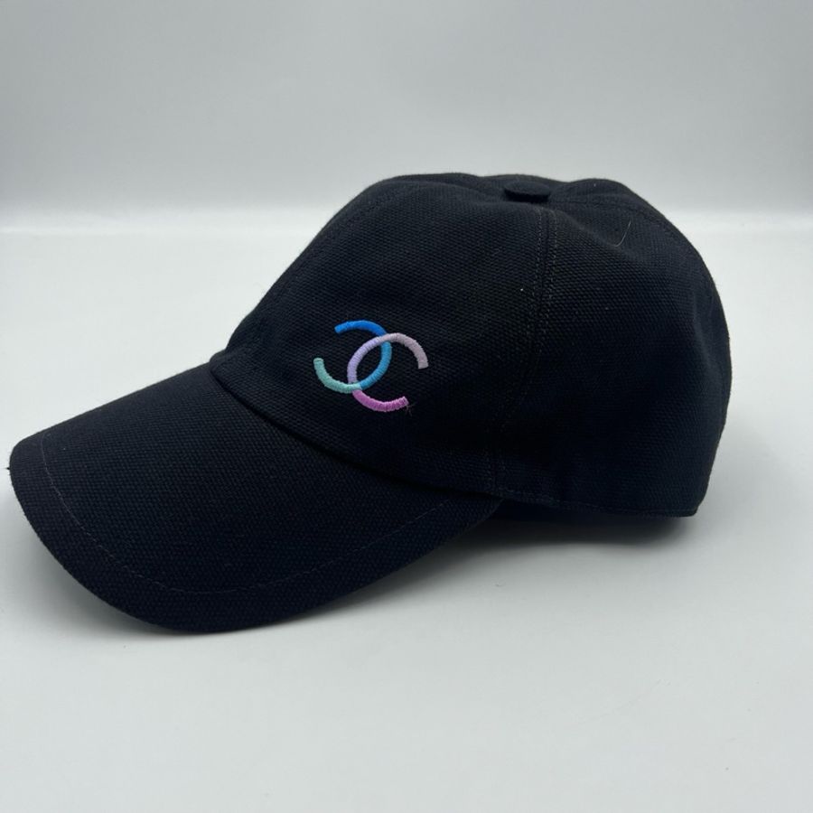 Chanel • 經典24c彩虹大Logo黑色棒球帽-2