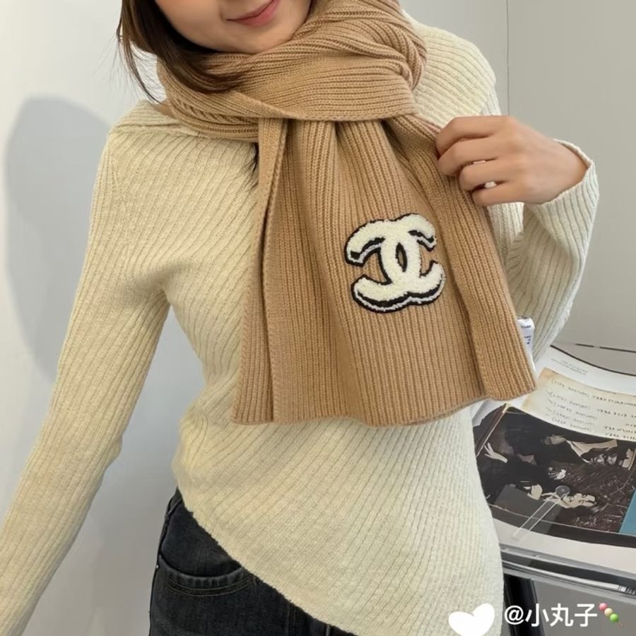 CHANEL 香奈兒 經典雙 C Logo 奶茶色 針織 羊絨 圍巾 披肩 披巾-4