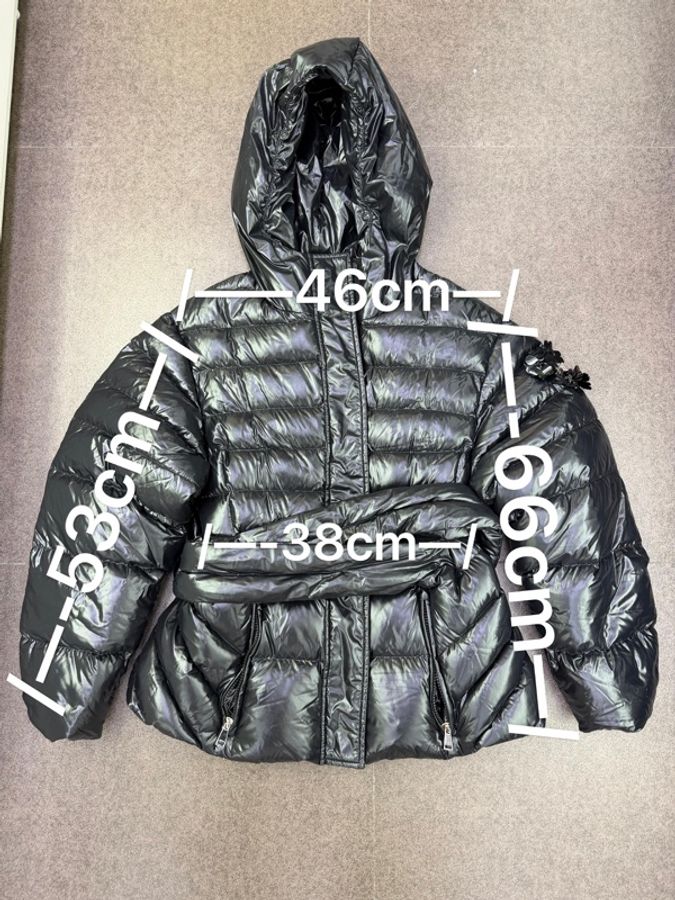 Moncler 女裝羽絨-9