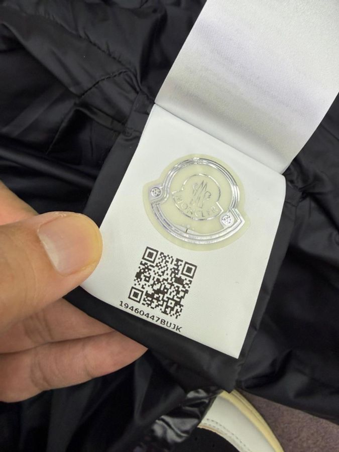 Moncler 女裝羽絨-11