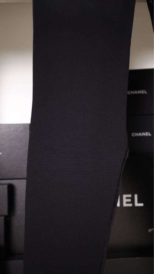 Chanel 18年黑色cc紧身长裤-48