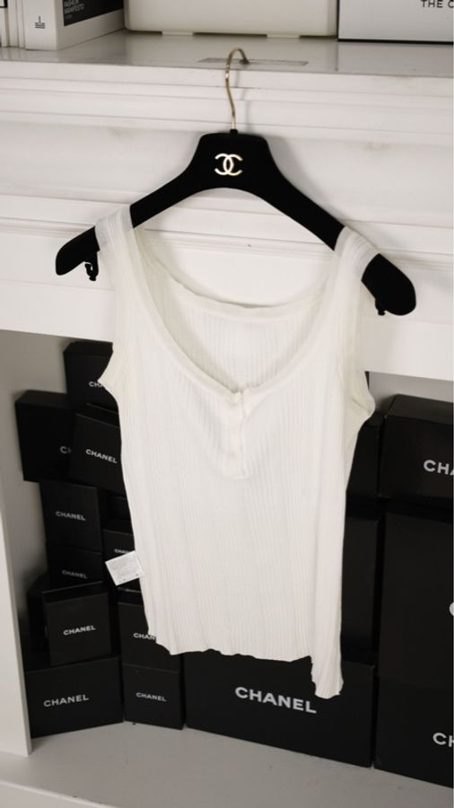 Chanel 07年白色针织无袖背心上衣-2