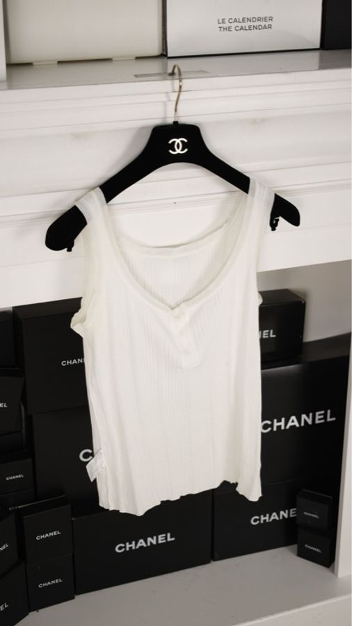Chanel 07年白色针织无袖背心上衣-4