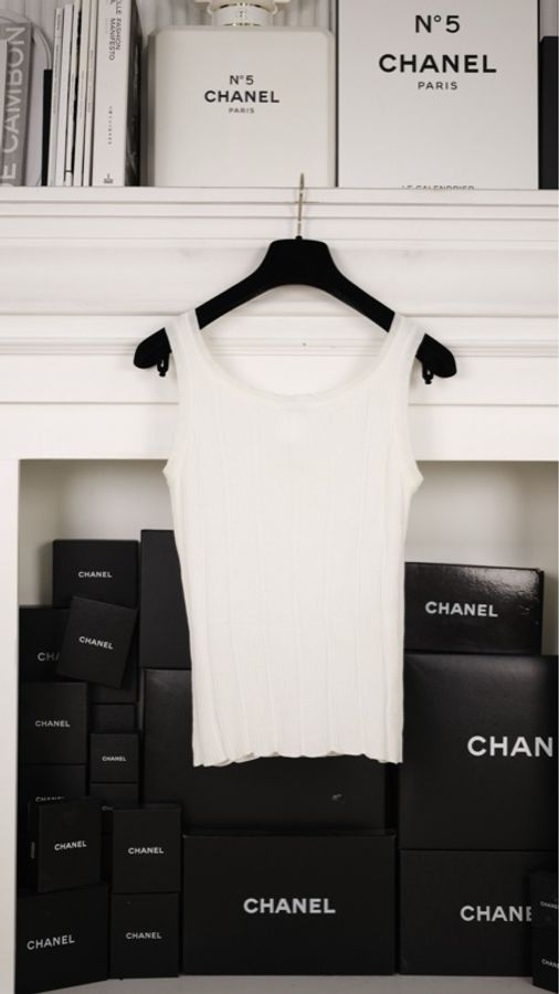 Chanel 07年白色针织无袖背心上衣-8