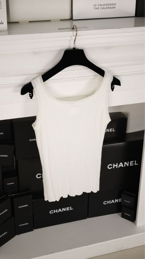 Chanel 07年白色针织无袖背心上衣-10