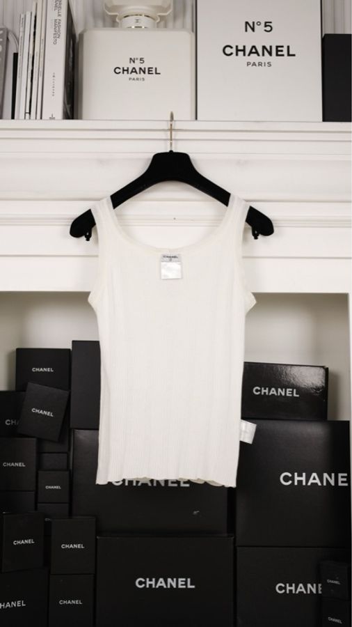 Chanel 07年白色针织无袖背心上衣-11