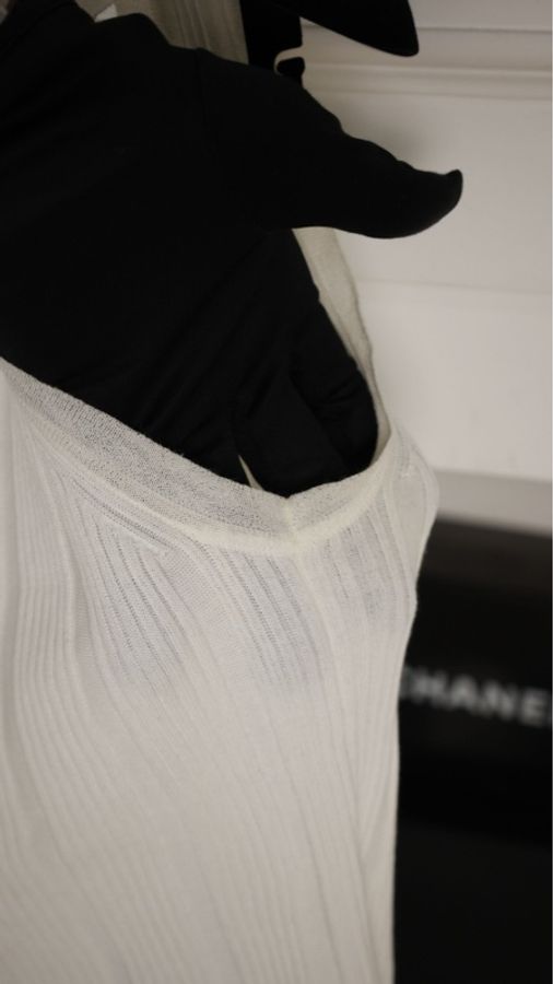 Chanel 07年白色针织无袖背心上衣-19