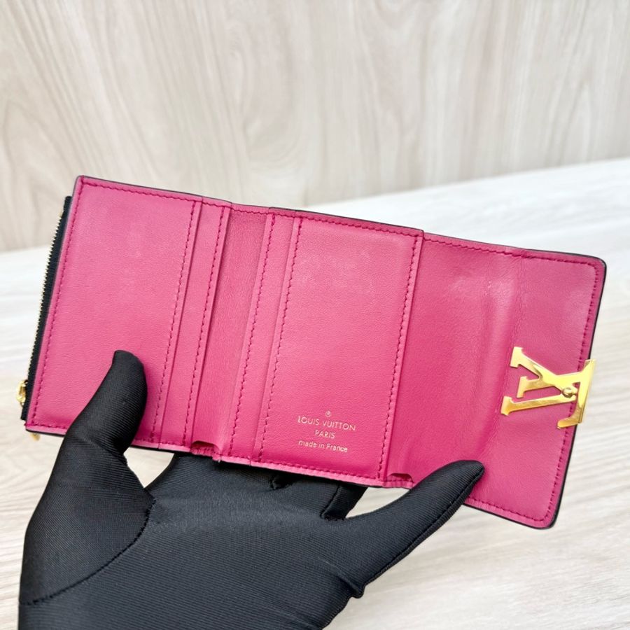 LV🤍黑色牛皮Capucines XS三折短夾M68587-9