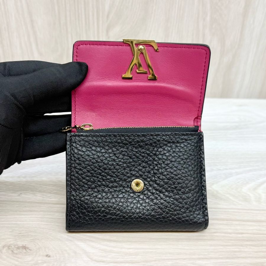 LV🤍黑色牛皮Capucines XS三折短夾M68587-10