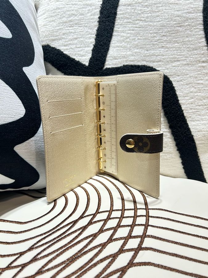 LV Notebook Limited Edition 特別版筆記本套-4