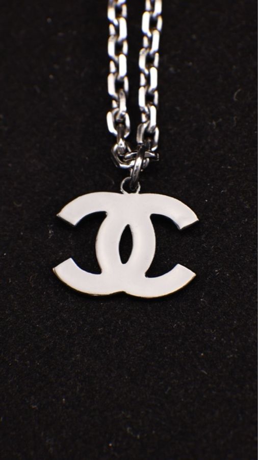 Chanel 05年珍珠链条黑色cc吊坠项链-21