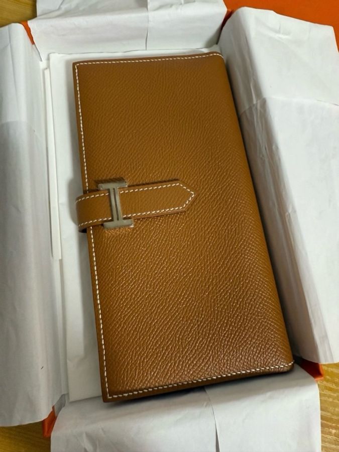 9.9新 Hermès Bearn H 經典長夾 Epsom 棕色 銀釦 簡約耐看-1