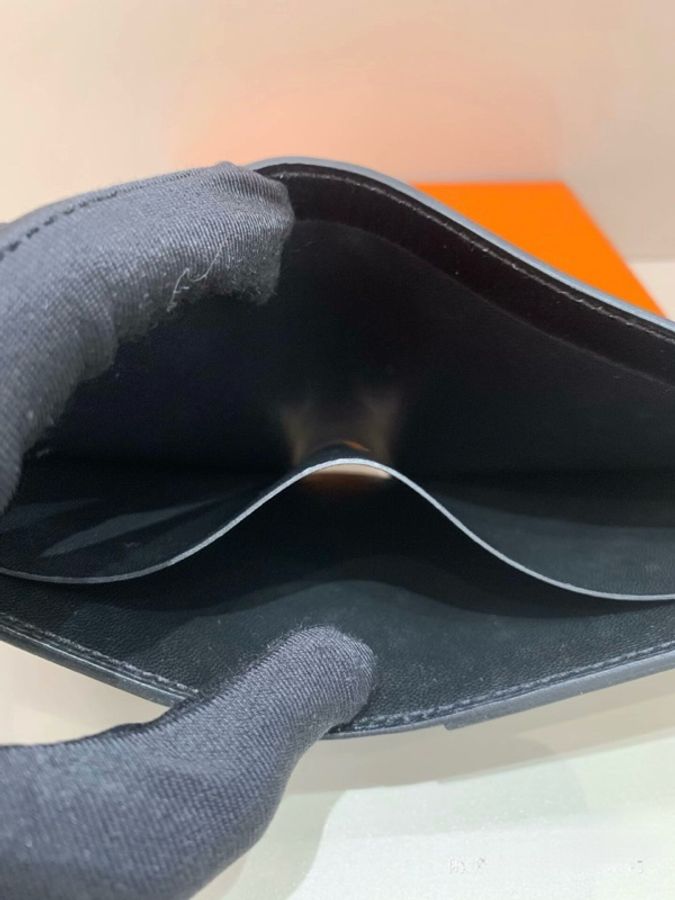 9成新 愛馬仕 Hermès 黑色Box皮對折短夾｜附零錢袋｜低調商務款-5
