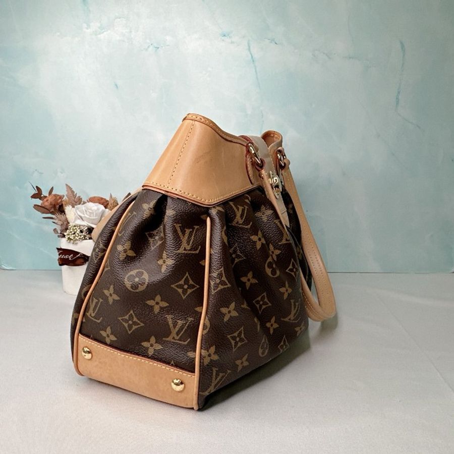LV Boetie中款曼哈頓老花手提包-3