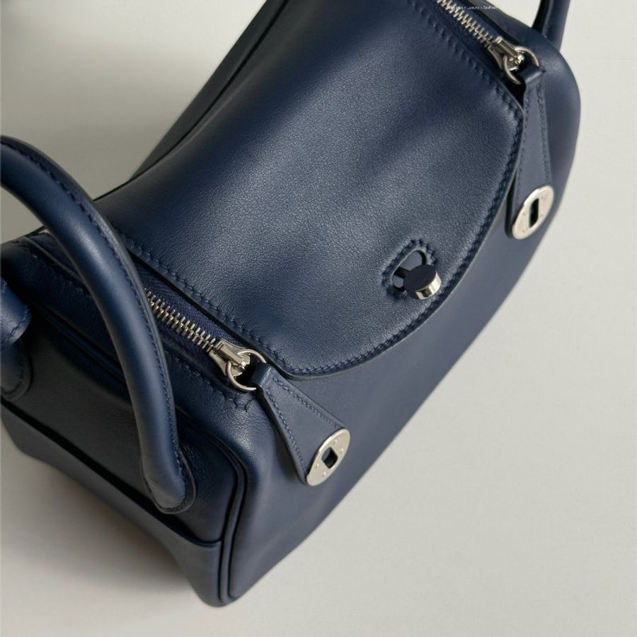98新💙 Hermès 愛馬仕 Mini Lindy 海軍藍銀釦一代-3