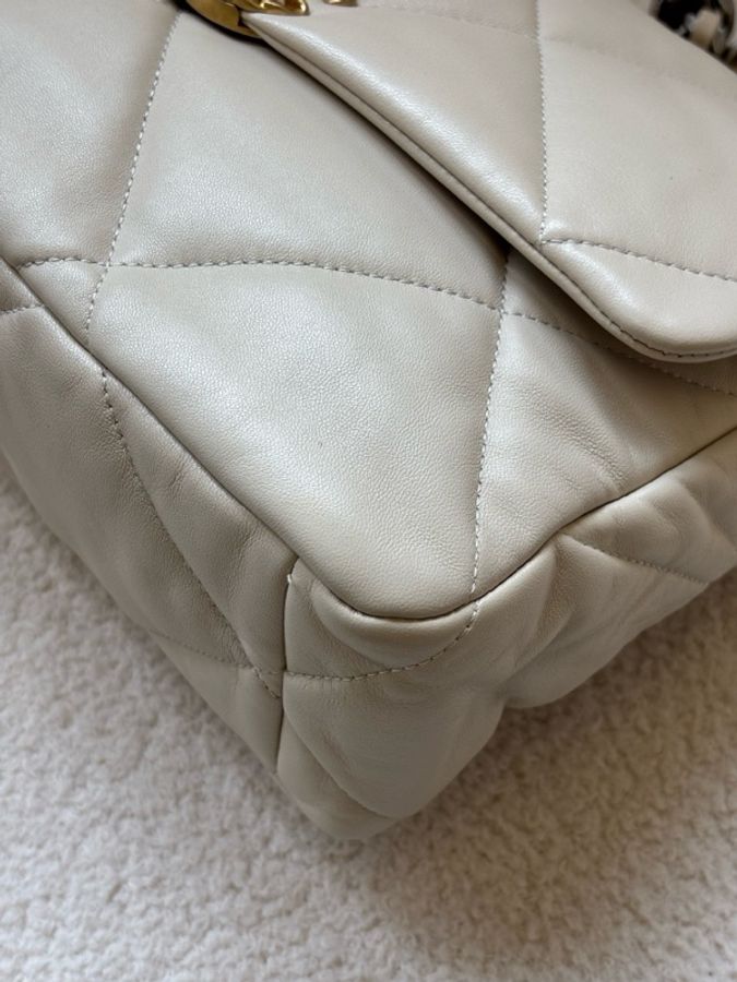 Chanel 香奈兒 19bag 小號 米色羊皮 30開-23