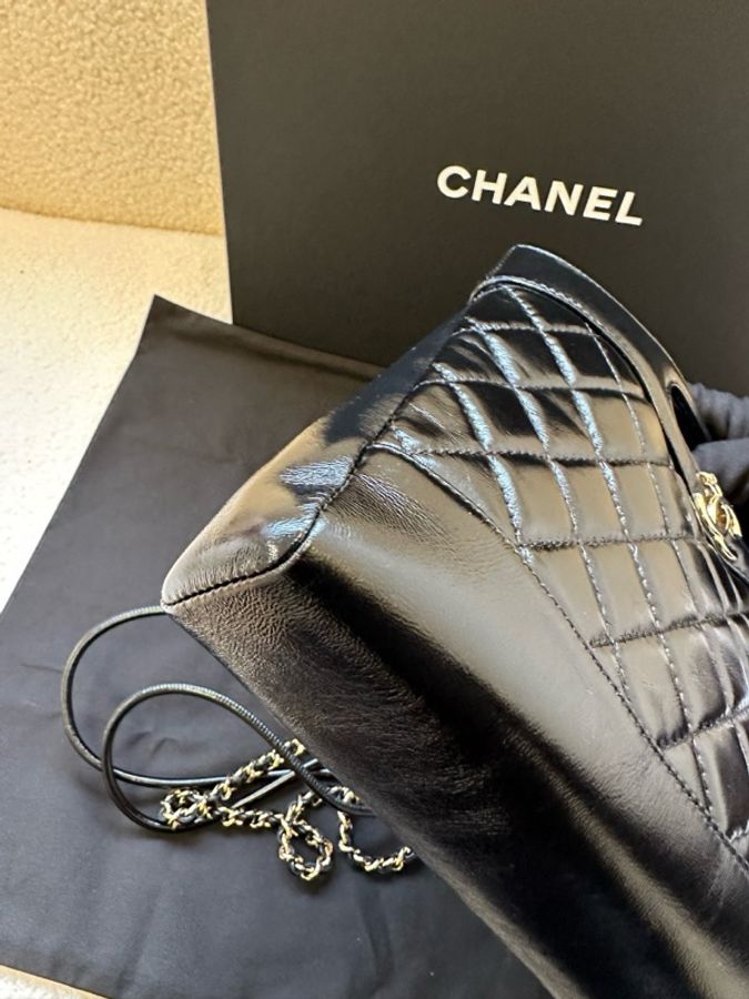 Chanel香奈兒 31bag 黑色菱格紋油蠟皮 25年晶片款 淡金扣 菱格紋 羊皮材質 金鏈 鏈條單肩斜挎手提包 迷你 女款 黑色-1