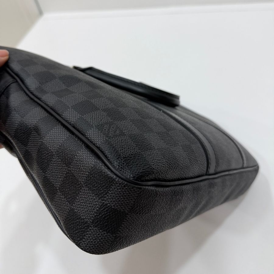LV Damier Graphite 黑色棋盤格 公事包 手提包 電腦包-17