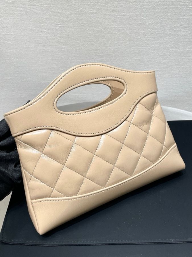 999新香奈兒 Chanel 31bagnano 奶茶色 芯片款-4
