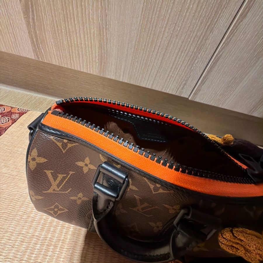LV 猴子限量包-2
