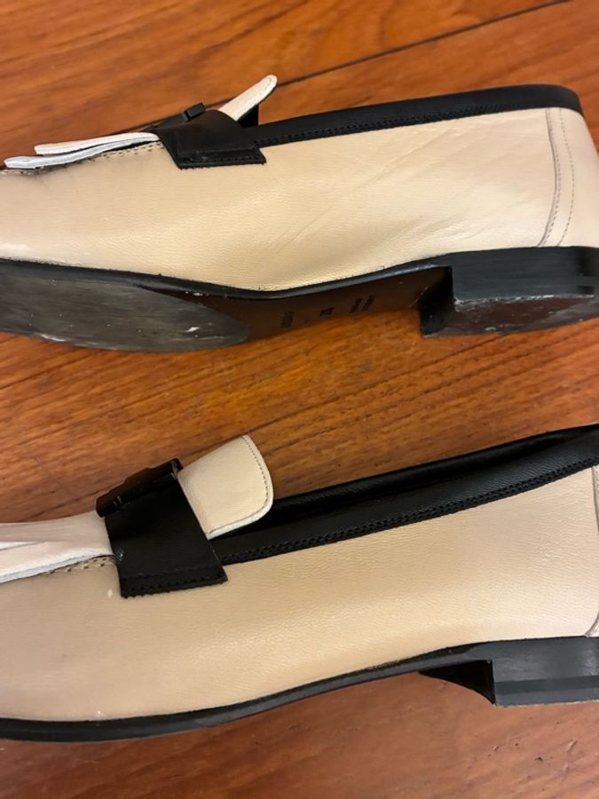 Hermes 米/黑流蘇樂福鞋👞39.5-5