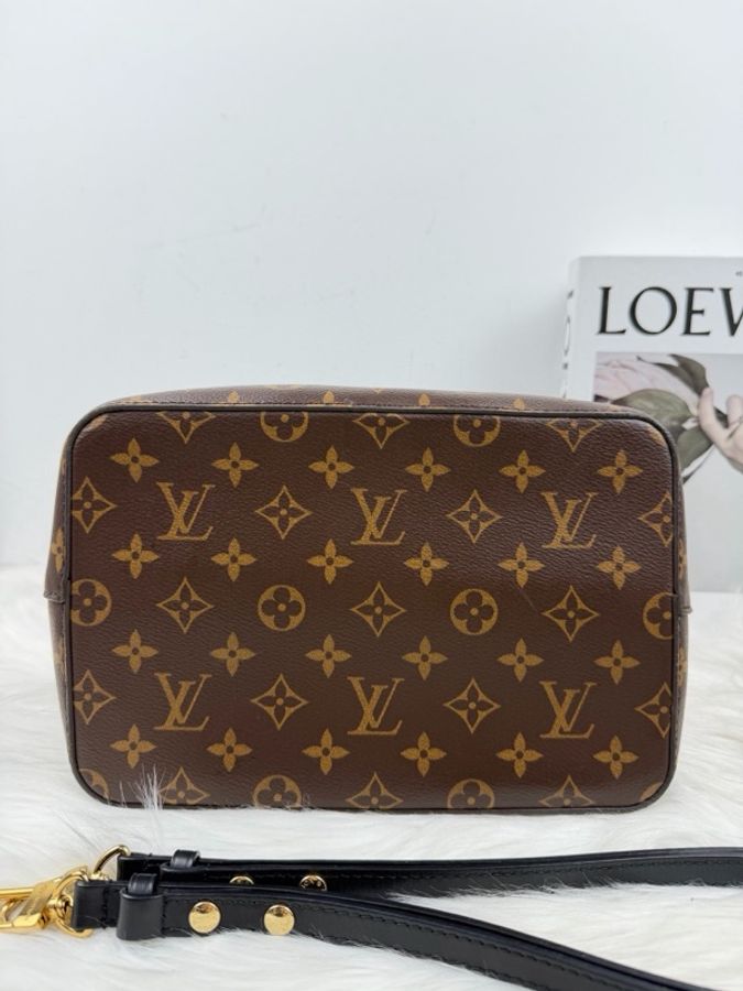 Louis Vuitton 路易威登 黑水桶 底26-3