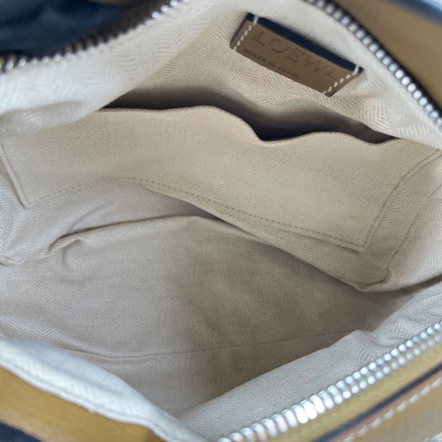 Loewe puzzle焦糖色拼色幾何包-5