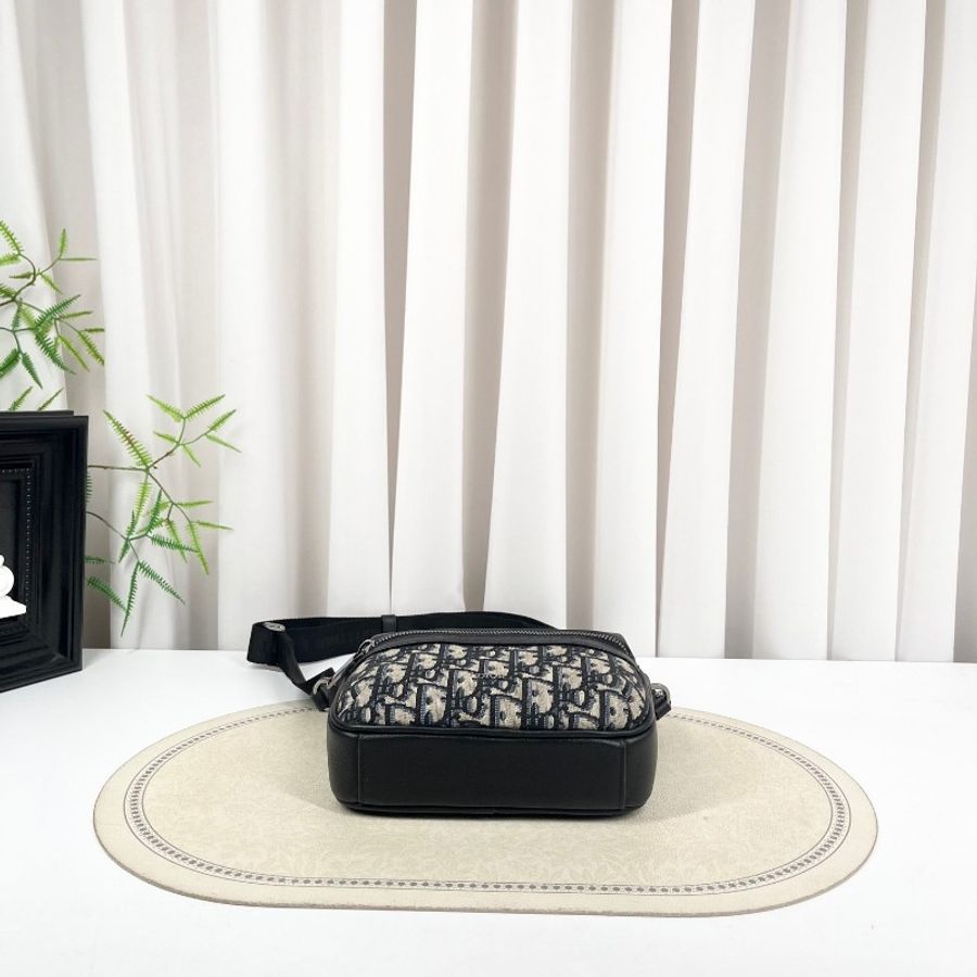 DIOR Rider拉鍊信使包 經典刺繡拼黑-2