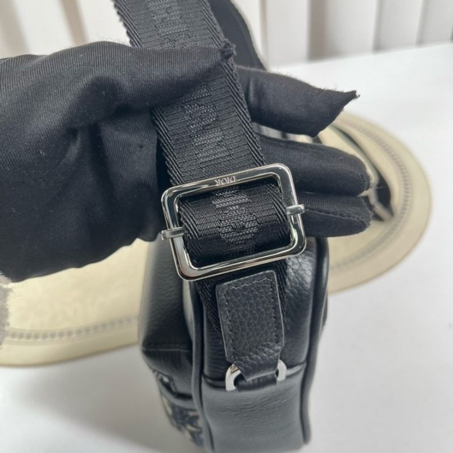DIOR Rider拉鍊信使包 經典刺繡拼黑-23