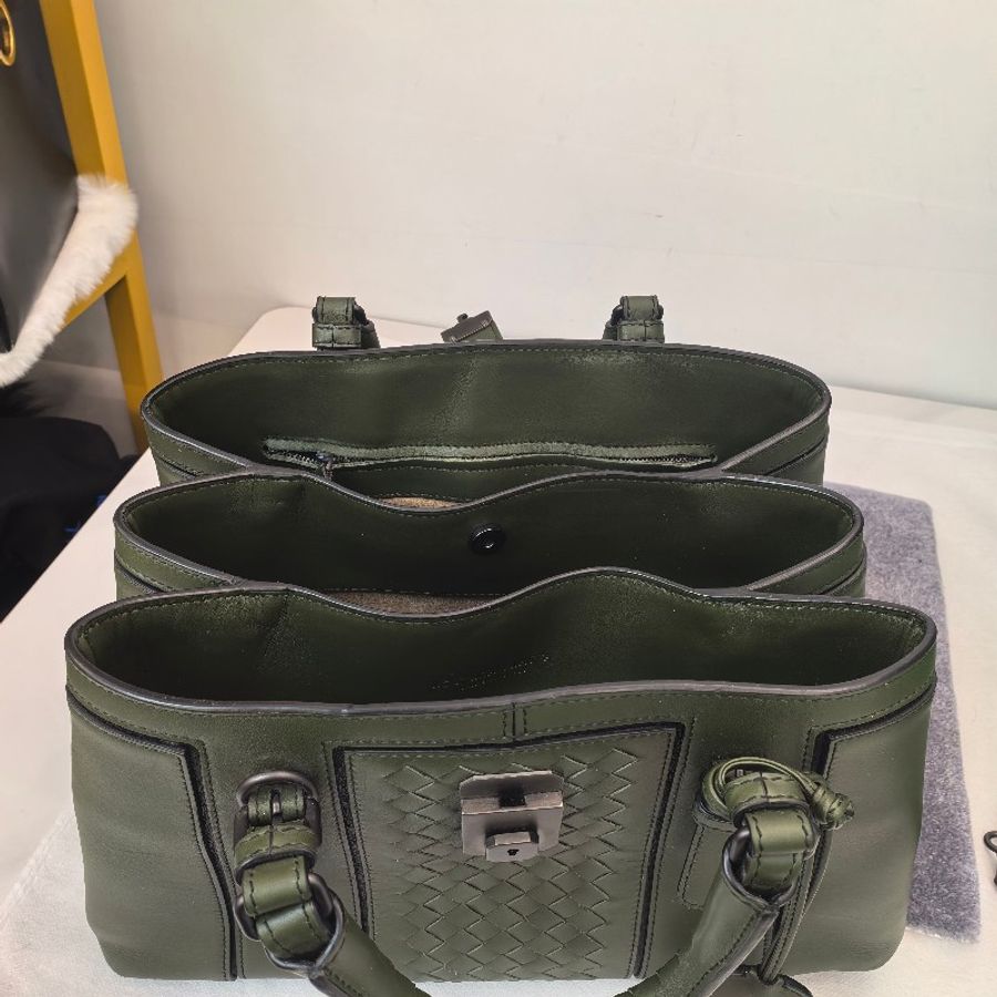 BOTTEGA VENETA BV綠色羅馬風琴VIP限量版-27