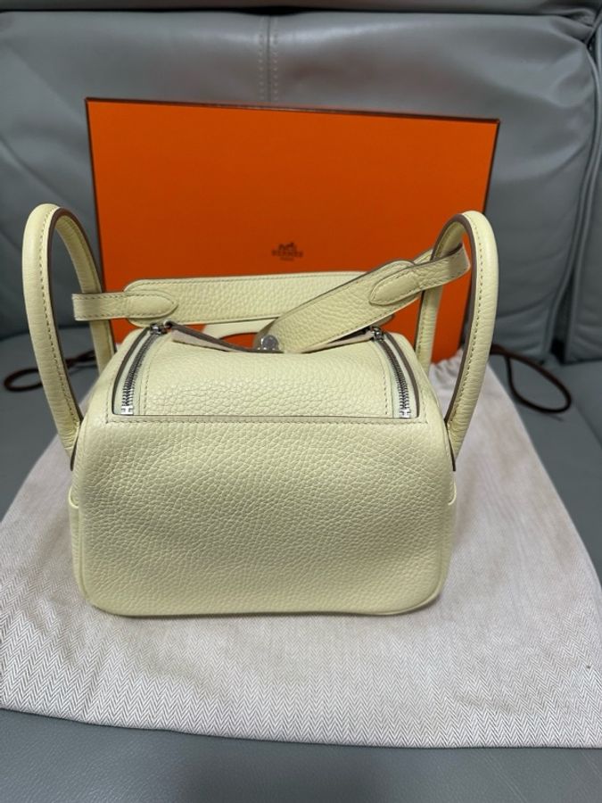 愛馬仕 / Hermès Mini Lindy i8 米爾頓檸檬黃（愛馬仕熱門亮色），T C 皮，W 刻印，24 年票據。-18