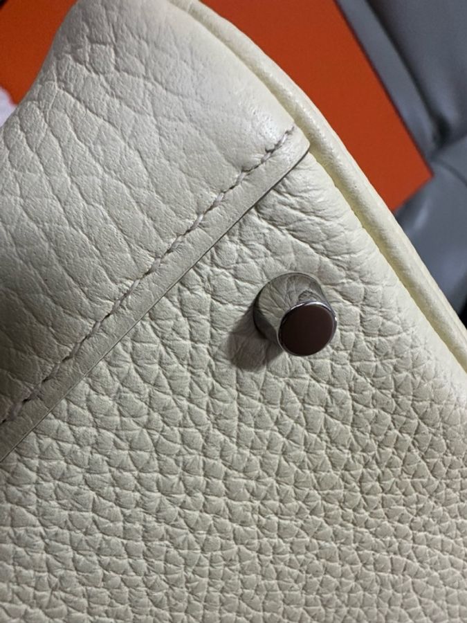 愛馬仕 / Hermès Mini Lindy i8 米爾頓檸檬黃（愛馬仕熱門亮色），T C 皮，W 刻印，24 年票據。-19